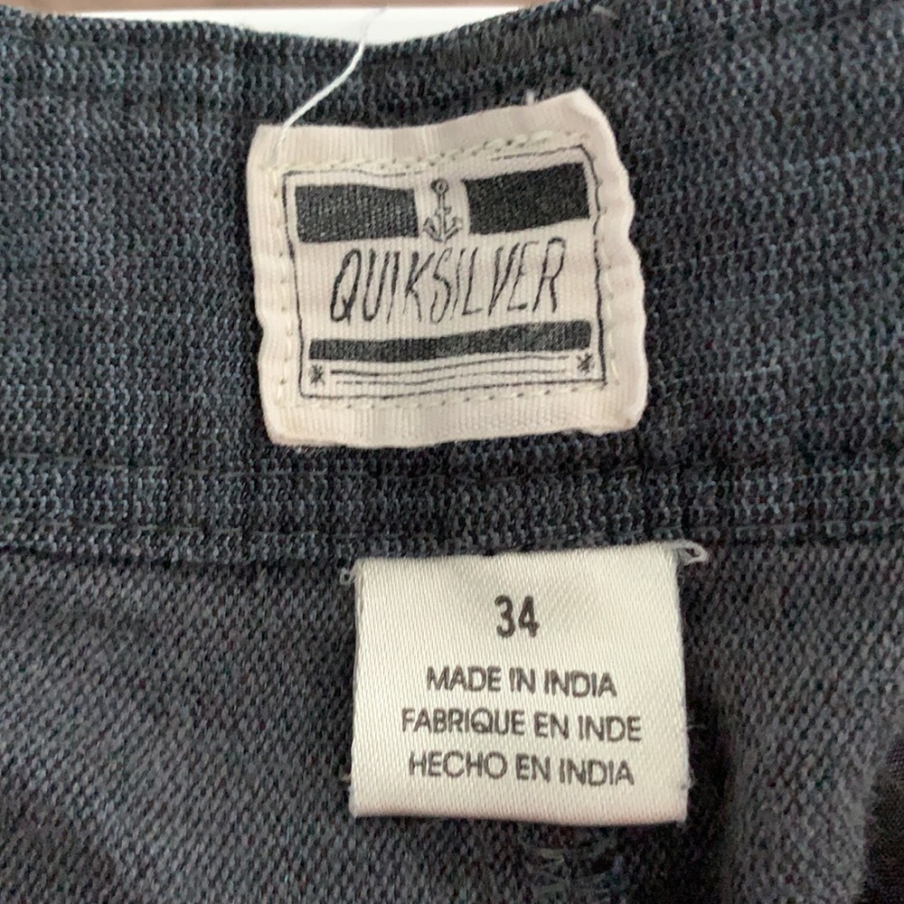 Quiksilver Shorts - Picture 4 of 5